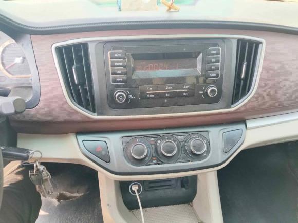 [合肥·皖A] 二手东风风行菱智2019款 改款 M5L 1.6L 7座基本型 国VI