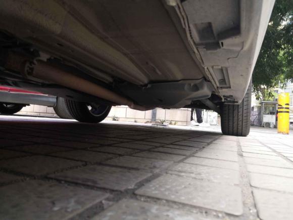 [深圳·粤D] 二手路虎揽胜极光2013款 2.0T 5门耀动版