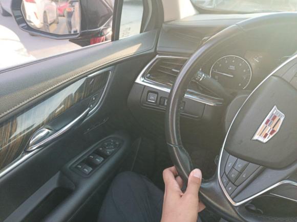 [无锡·苏B] 二手凯迪拉克凯迪拉克XT52018款 25T 豪华型