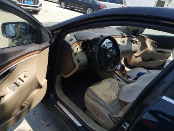 [上海·沪C] 二手别克君越2011款 2.4L SIDI雅致版