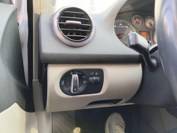 [无锡·苏B] 二手奥迪奥迪A32013款 Sportback 30 TFSI 技术型