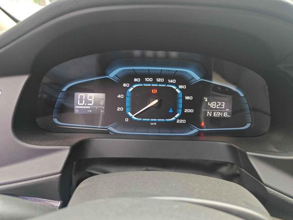 [深圳·粤K] 二手荣威荣威3602015款 1.5L 自动豪华版