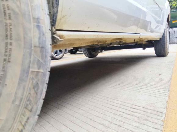 [广州·苏N] 二手福特全顺2017款 2.0T柴油多功能商用车中轴中顶国V