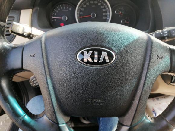 [杭州·沪C] 二手起亚狮跑2013款 2.0L 自动两驱版GL