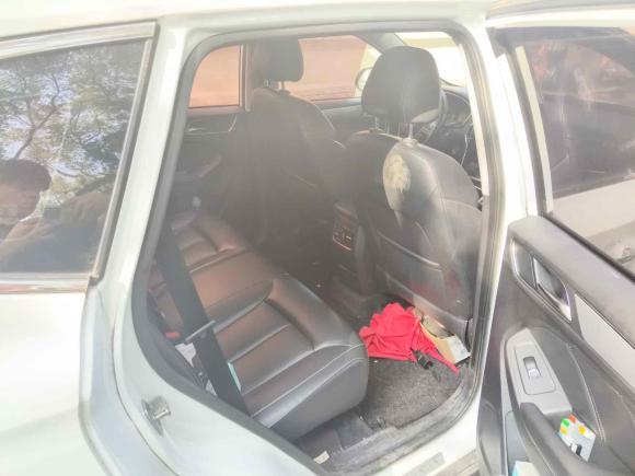 [温州·浙C] 二手荣威荣威RX52016款 20T 两驱自动互联网智享版