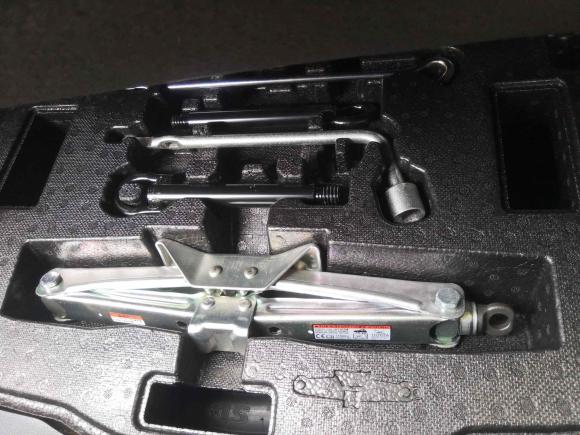 [芜湖·皖A] 二手丰田卡罗拉2021款 1.2T S-CVT 豪华版