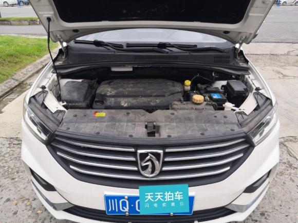 [成都·川Q] 二手宝骏宝骏3602018款 1.5L 手动豪华型 国V