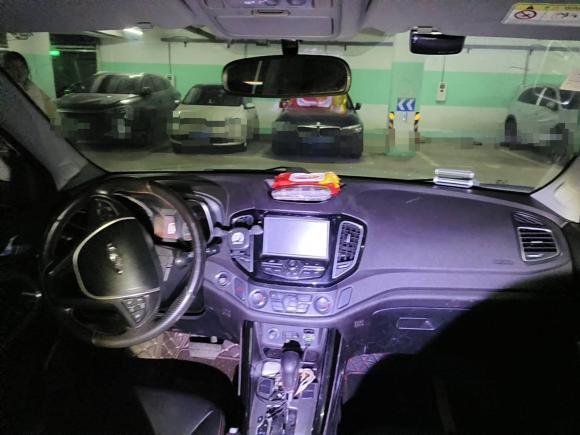 [合肥·皖J] 二手奇瑞瑞虎52014款 2.0L CVT家尊版