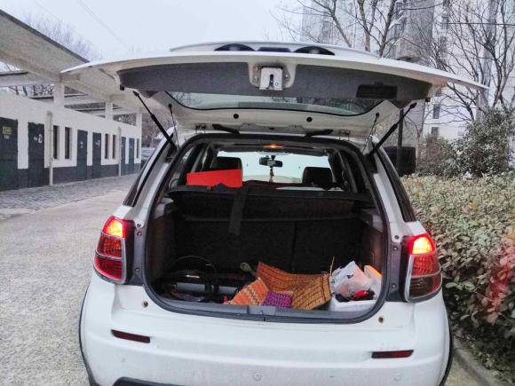 [湖州·浙E] 二手铃木天语 SX42009款 两厢 1.6L 自动运动型