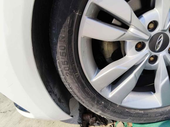 [杭州·贵H] 二手奇瑞艾瑞泽52016款 1.5L CVT领锐版