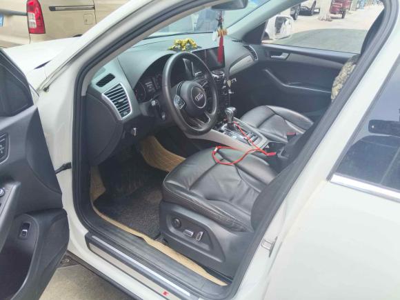 [成都·川A] 二手奥迪奥迪Q52018款 典藏版 40 TFSI 进取型