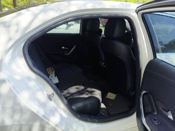 [苏州·苏U] 二手奔驰奔驰A级2021款 A 180 L