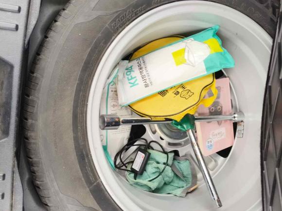 [嘉兴·浙C] 二手奔腾奔腾X802015款 2.0L 自动舒适型