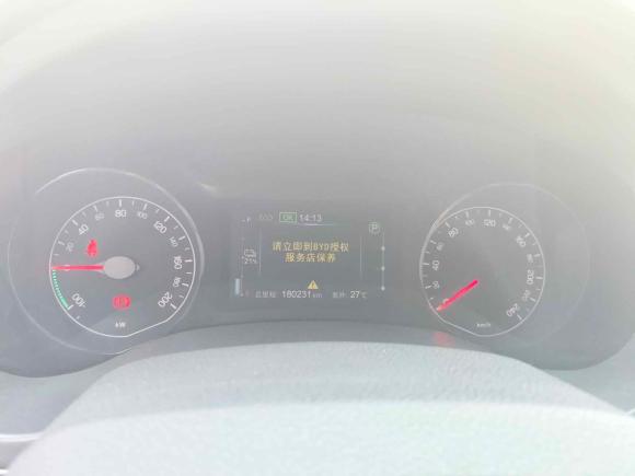 [深圳·粤B] 二手比亚迪比亚迪e52018款 450 智联尊享型