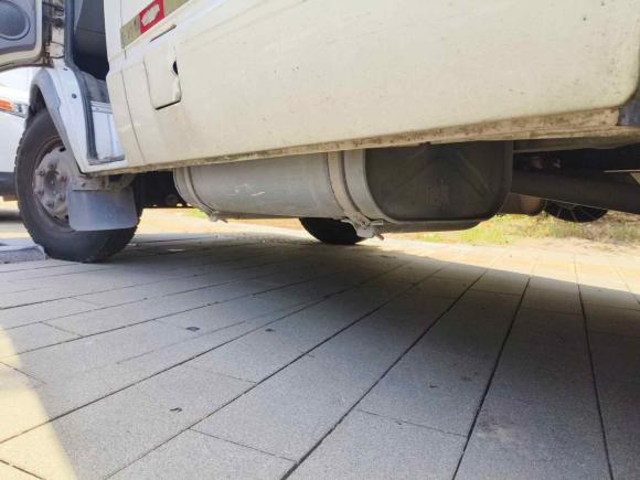 [杭州·浙A] 二手依维柯依维柯得意2014款 2.8T-V35 NJ5044XXYQZA43S4