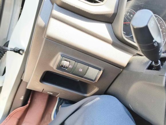 [深圳·粤B] 二手五菱汽车五菱宏光V2019款 1.5L标准型国VI LAR