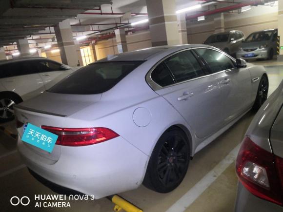 [南京·苏F] 二手捷豹捷豹XE2015款 2.0T 200PS R-Sport