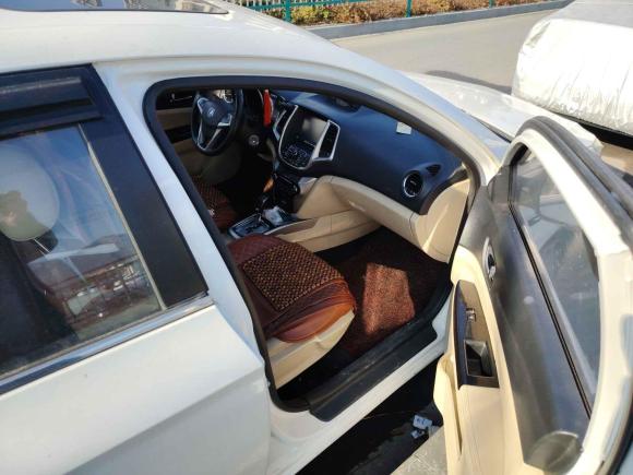 [温州·浙C] 二手长安逸动2015款 1.6L 自动豪华型