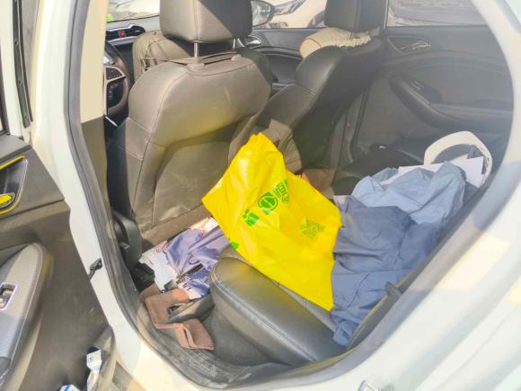 [义乌·浙A] 二手比亚迪元新能源2018款 EV360 智联炫酷型