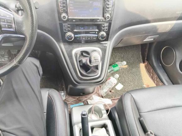 [苏州·苏E] 二手哈弗哈弗H62015款 升级版 1.5T 手动两驱精英型