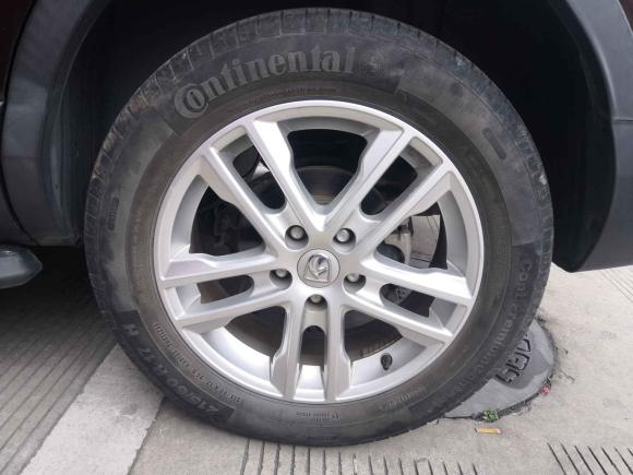 [温州·浙C] 二手宝骏宝骏5602015款 1.8L 手动精英型