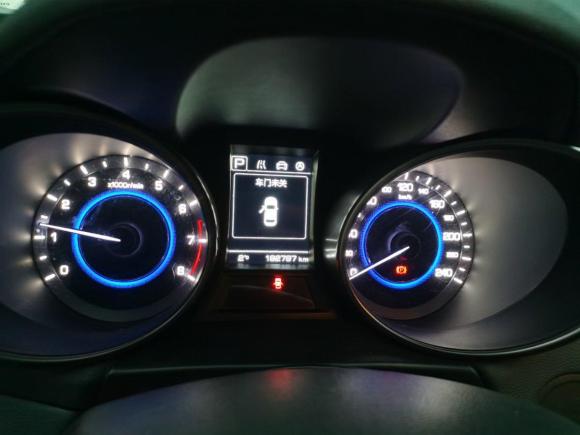 [南昌·赣A] 二手长安逸动XT2016款 1.6L 自动俊酷型