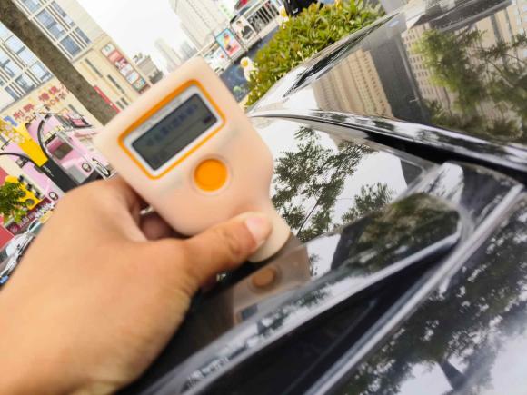 [青岛·鲁B] 二手路虎揽胜极光2014款 2.0T 5门耀动版