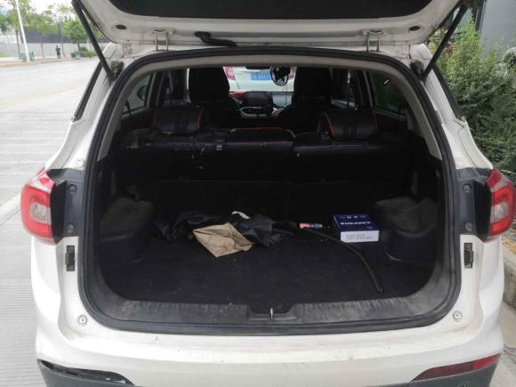 [武汉·鄂A] 二手宝骏宝骏5102017款 1.5L 手动豪华型