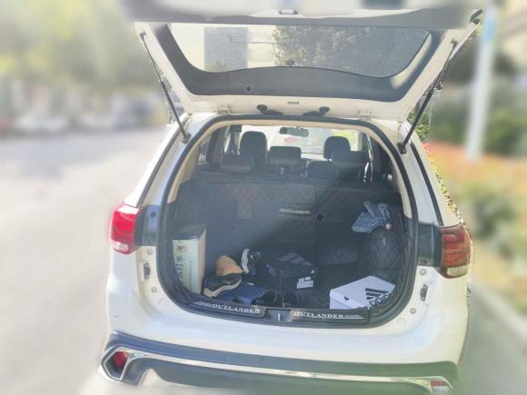 [合肥·皖H] 二手三菱欧蓝德2018款 2.0L 两驱荣耀版 5座