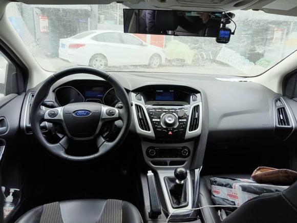 [北京·冀G] 二手福特福克斯2012款 两厢 2.0L 手动豪华运动型