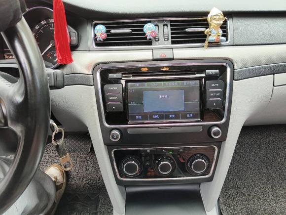 [南京·苏A] 二手斯柯达昊锐2012款 1.8TSI 自动优雅版