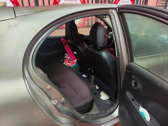 [青岛·鲁B] 二手日产玛驰2010款 1.5L 自动易炫版