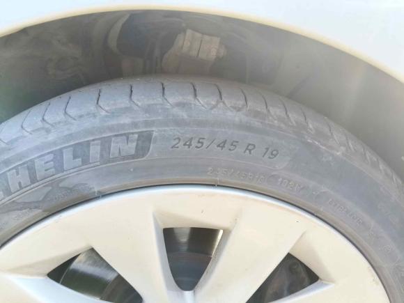 [成都·川A] 二手特斯拉Model S2017款 Model S 75D 标准续航版