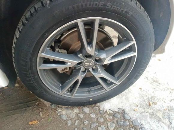 [济南·鲁A] 二手奥迪奥迪Q5L2020款 45 TFSI 尊享时尚型