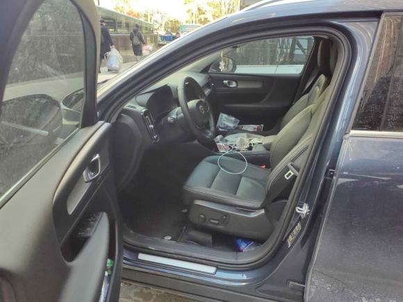 [北京·川G] 二手沃尔沃沃尔沃XC402022款 T4 四驱智远豪华版