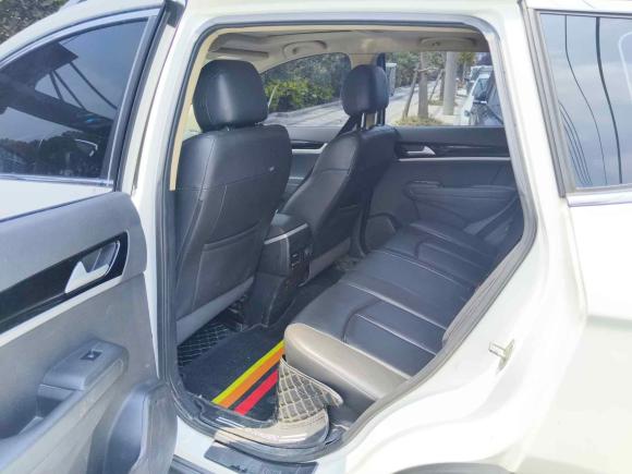 [芜湖·皖E] 二手东风风神东风风神AX72015款 2.0L 自动智逸型