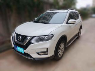 日产奇骏2017款2.0LCVT舒适版2WD