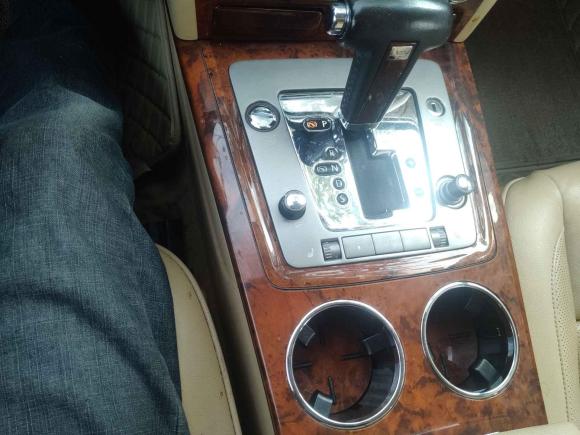 [南通·苏F] 二手大众辉腾2012款 3.0L 商务型