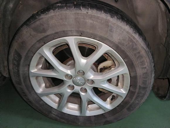 [杭州·沪C] 二手Jeep自由光2016款 2.4L 领先版