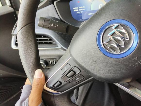 [上海·沪A] 二手别克微蓝62023款 430km 舒享版