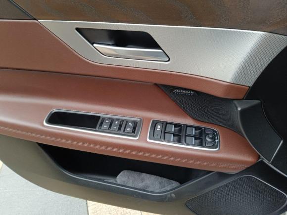 [南通·苏F] 二手捷豹捷豹XFL2020款 XFL 2.0T P250 两驱豪华版