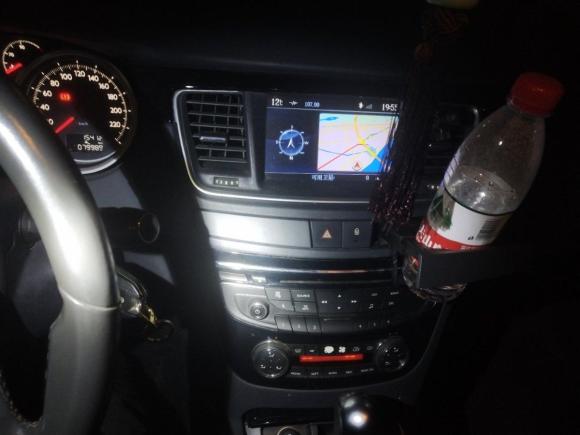 [杭州·浙A] 二手标致标致5082011款 2.3L 自动豪华版