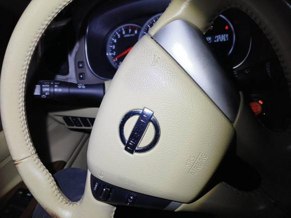 [武汉·鄂A] 二手日产天籁2011款 2.0L XL舒适版