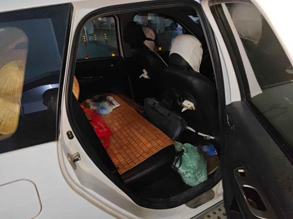 [济南·鲁A] 二手东风风行景逸X52013款 1.6L 手动尊享型 国IV