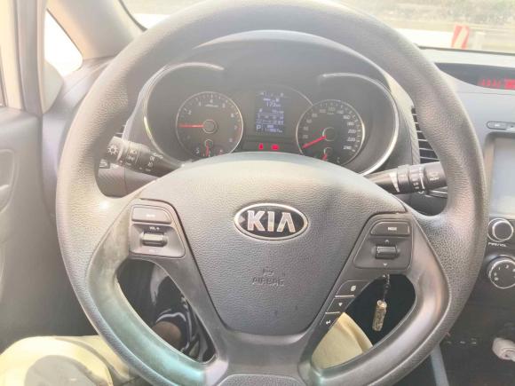 [上海·鲁Q] 二手起亚起亚K32013款 1.6L 自动GL