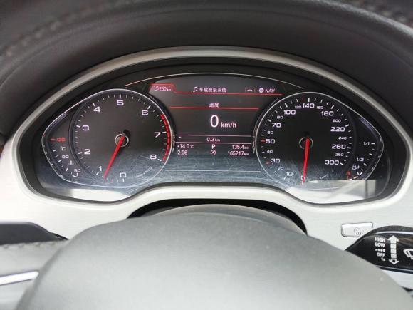 [成都·川A] 二手奥迪奥迪A82012款 A8L 45 TFSI quattro舒适型