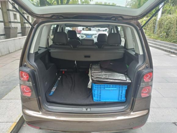 [上海·沪C] 二手大众途安2013款 1.4T DSG舒适版5座