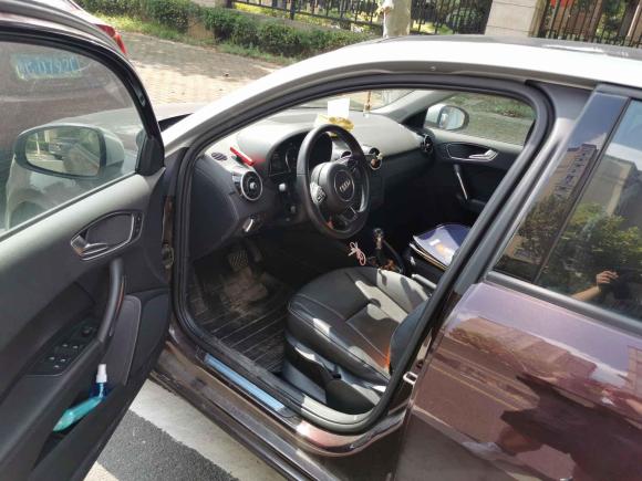 [宁波·浙B] 二手奥迪奥迪A12014款 30 TFSI Sportback舒适型