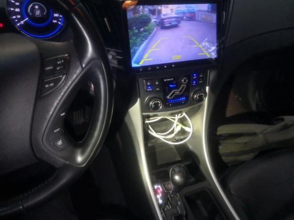 [佛山·鲁B] 二手现代索纳塔2013款 2.4L 自动领先版 国IV