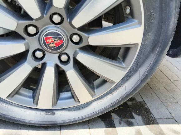 [上海·沪C] 二手荣威荣威RX82019款 30T 智联网四驱超群旗舰版